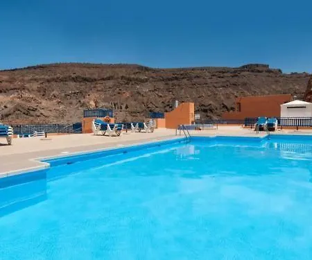 Albaicin Taurino Apartman