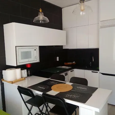 Albaicin Taurino Apartman